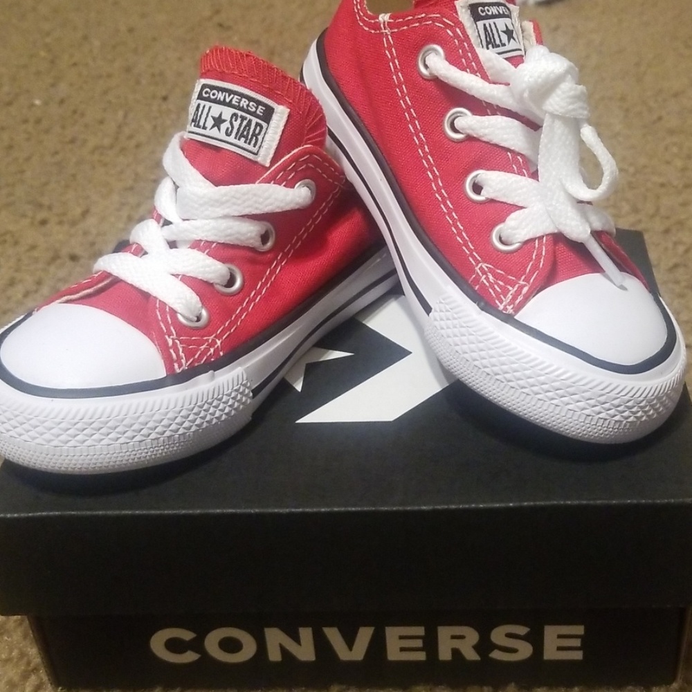 BRAND NEW IN BOX!!! Toddlers' red Converse